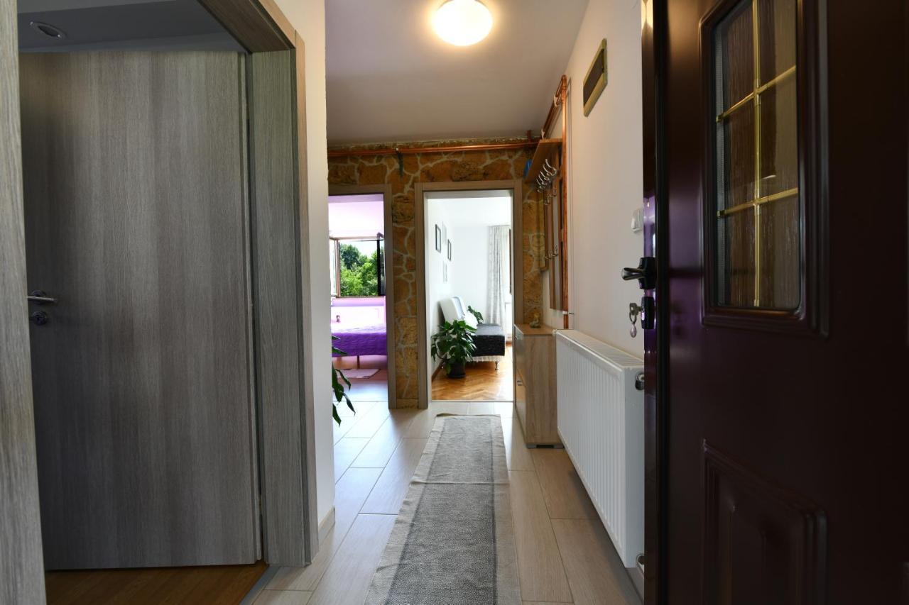 Apartment Mladen Rastovača Exterior foto